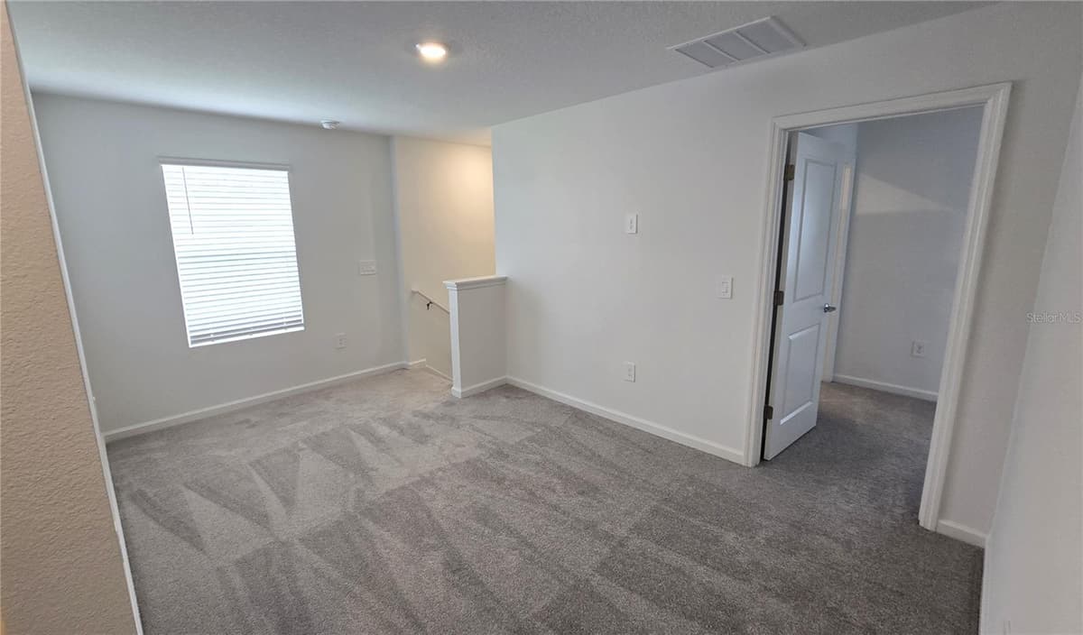 5618 GINGHAM DRIVE — photo 18 of 39