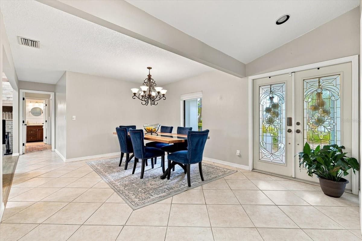 3441 HINSDALE COURT — photo 9 of 61