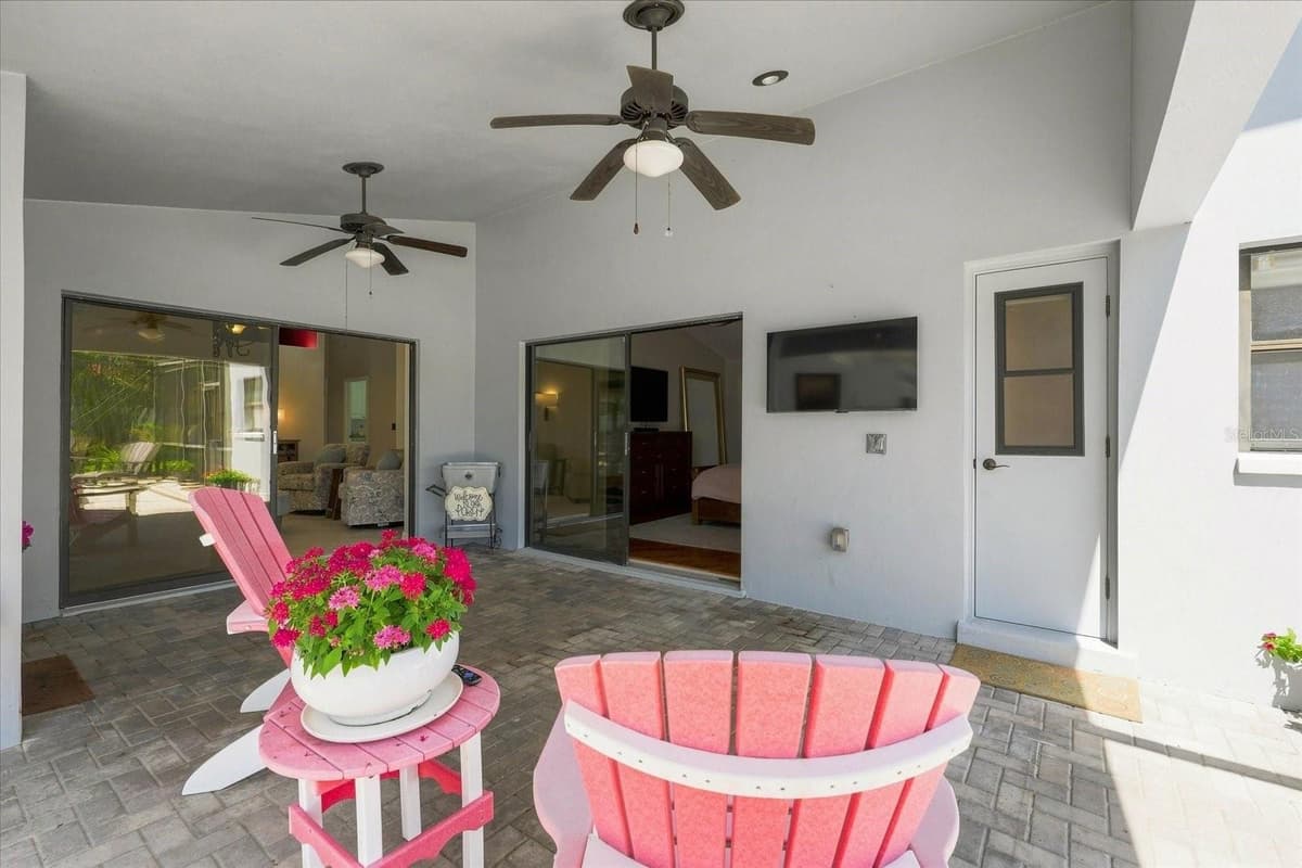 3441 HINSDALE COURT — photo 37 of 61