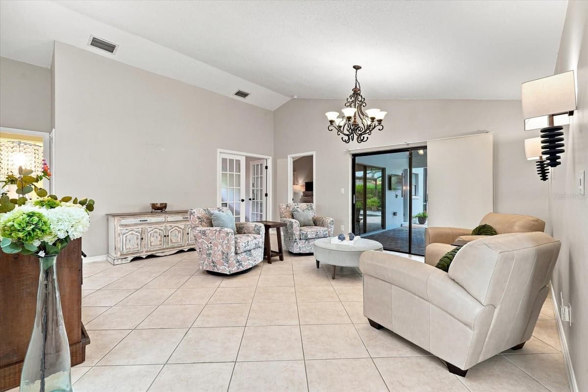 3441 HINSDALE COURT — photo 19 of 61