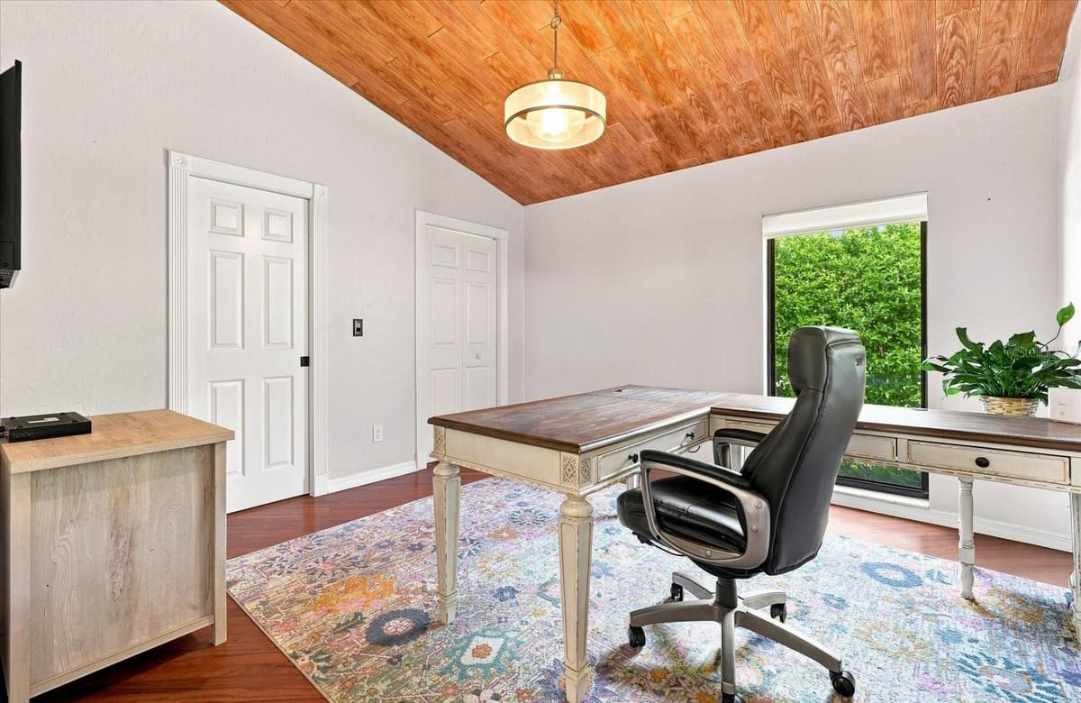 3441 HINSDALE COURT — photo 28 of 61