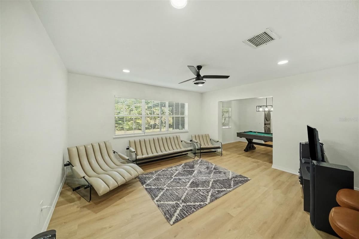 4636 BAY COURT AVENUE — photo 7 of 30