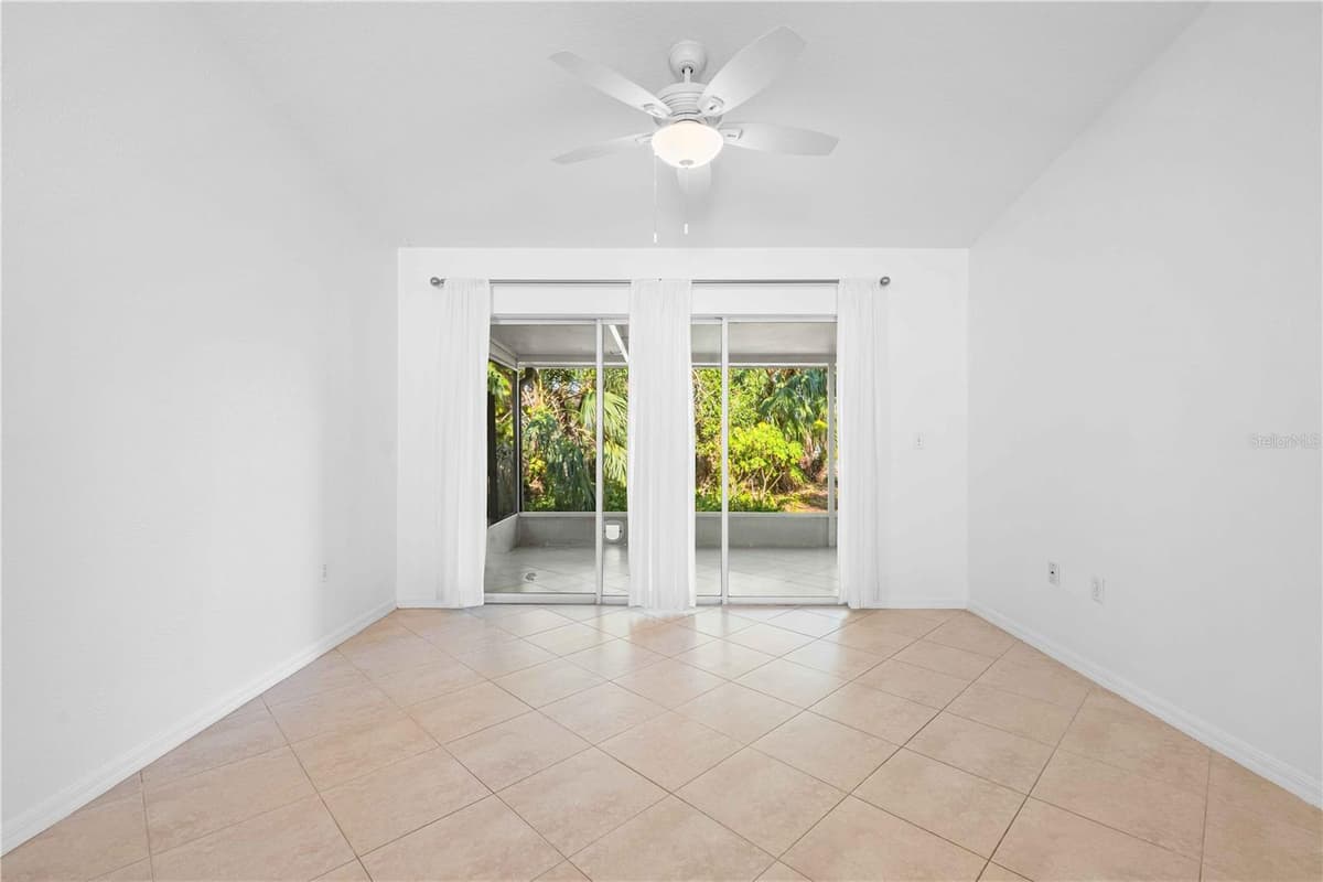 630 JEFFERSON AVENUE — photo 7 of 28