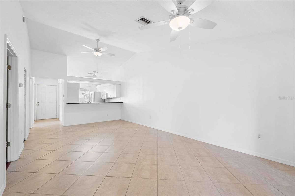 630 JEFFERSON AVENUE — photo 8 of 28