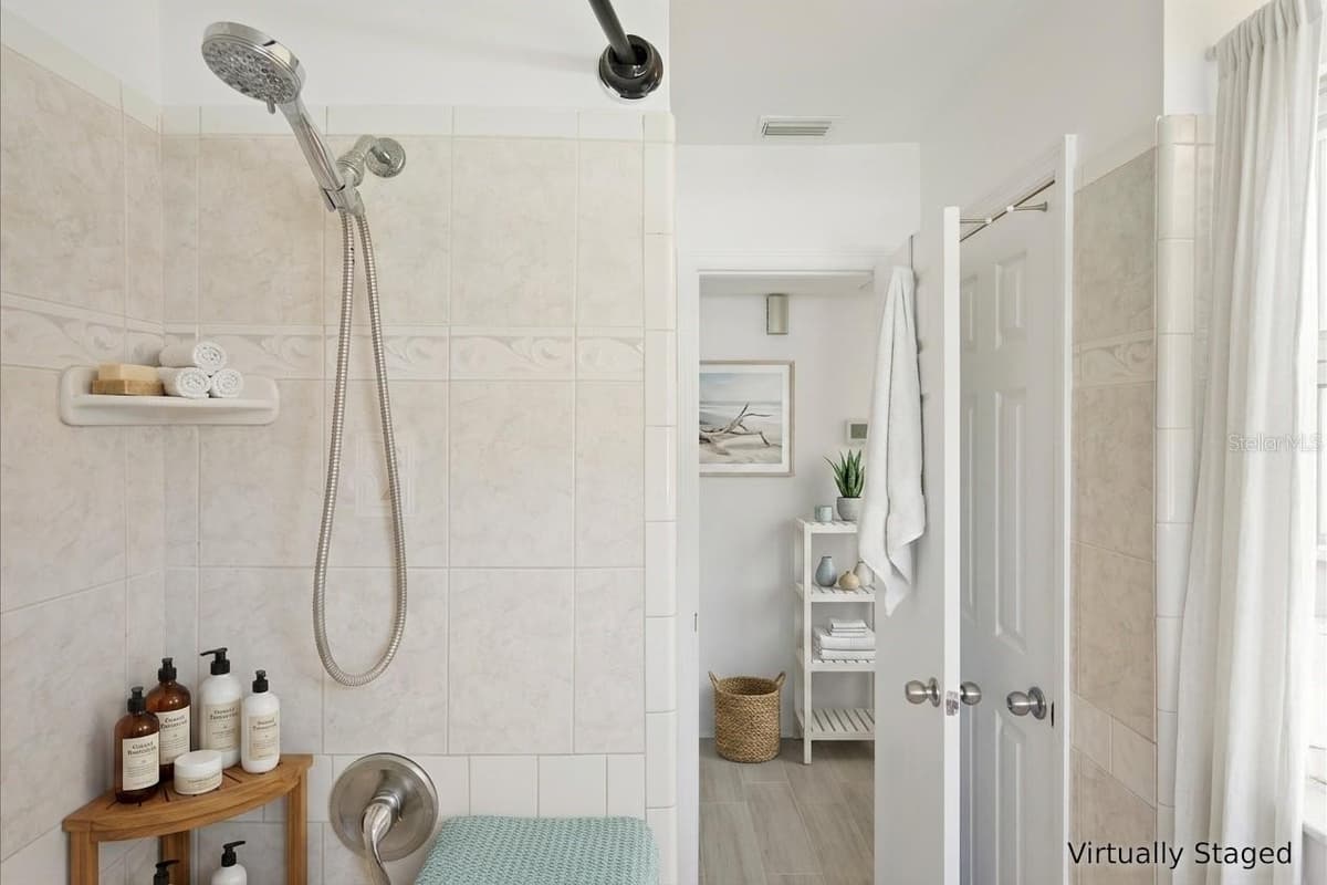 2125 LOU DRIVE — photo 27 of 53