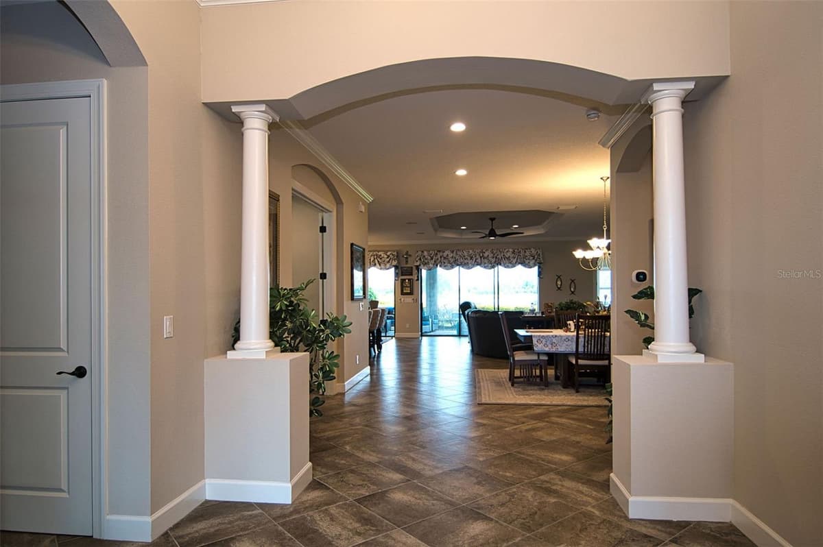 3456 FORSYTHIA DRIVE — photo 16 of 74