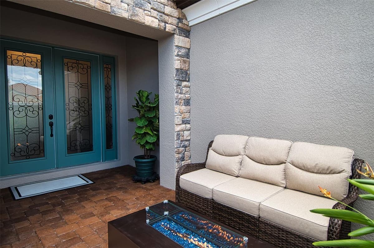 3456 FORSYTHIA DRIVE — photo 14 of 74