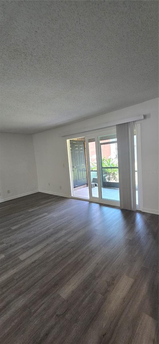 8849 OLD KINGS RD — photo 35 of 74