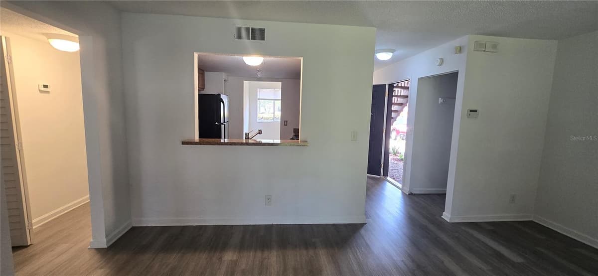8849 OLD KINGS RD — photo 38 of 74