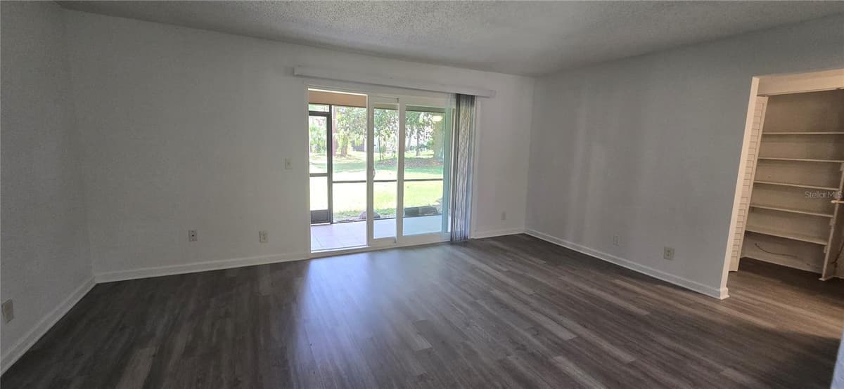 8849 OLD KINGS RD — photo 31 of 74