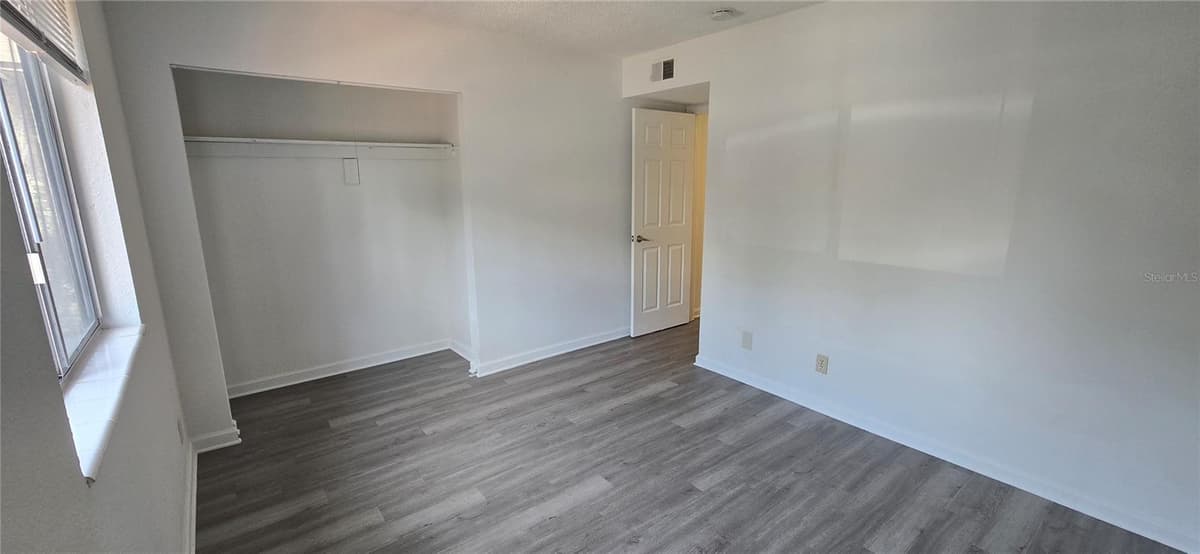 8849 OLD KINGS RD — photo 12 of 74