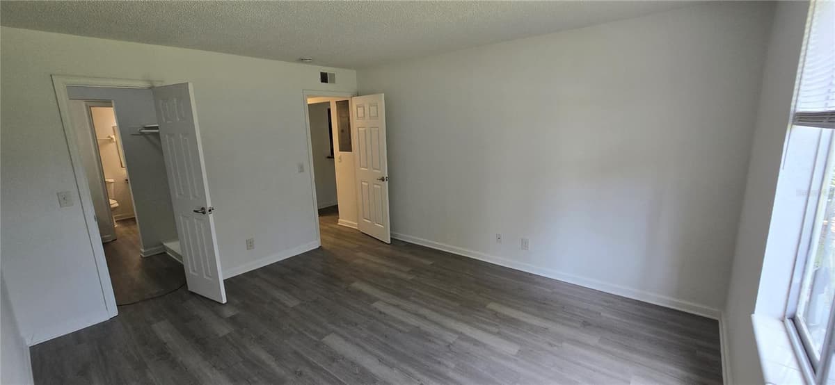 8849 OLD KINGS RD — photo 53 of 74