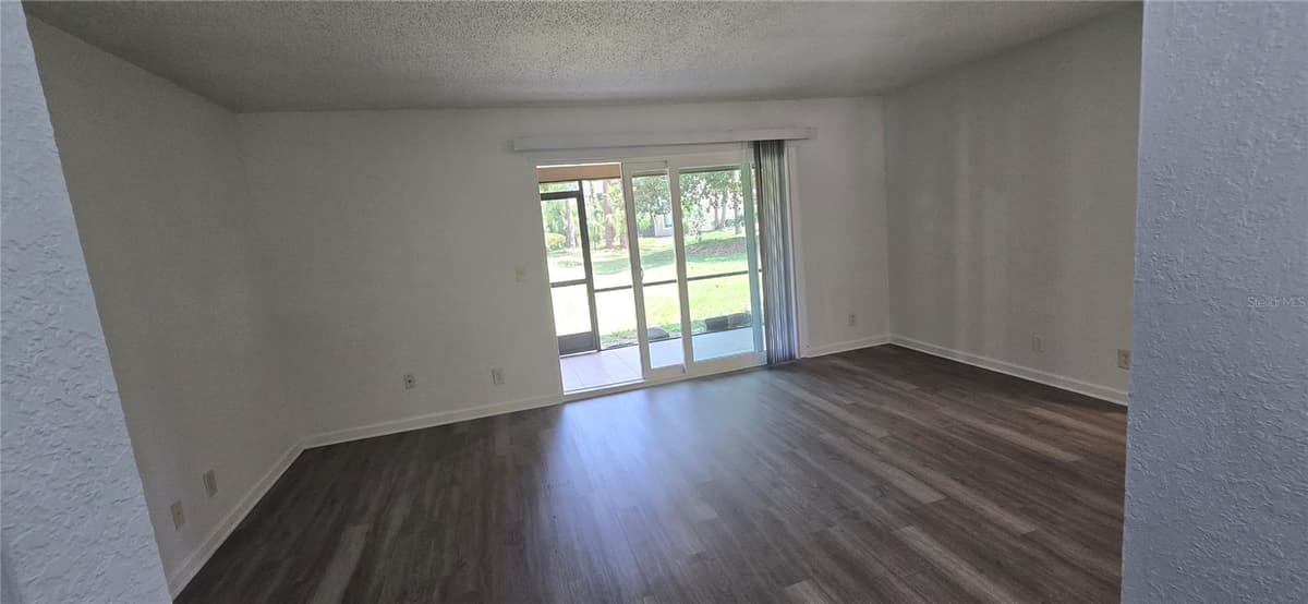 8849 OLD KINGS RD — photo 30 of 74