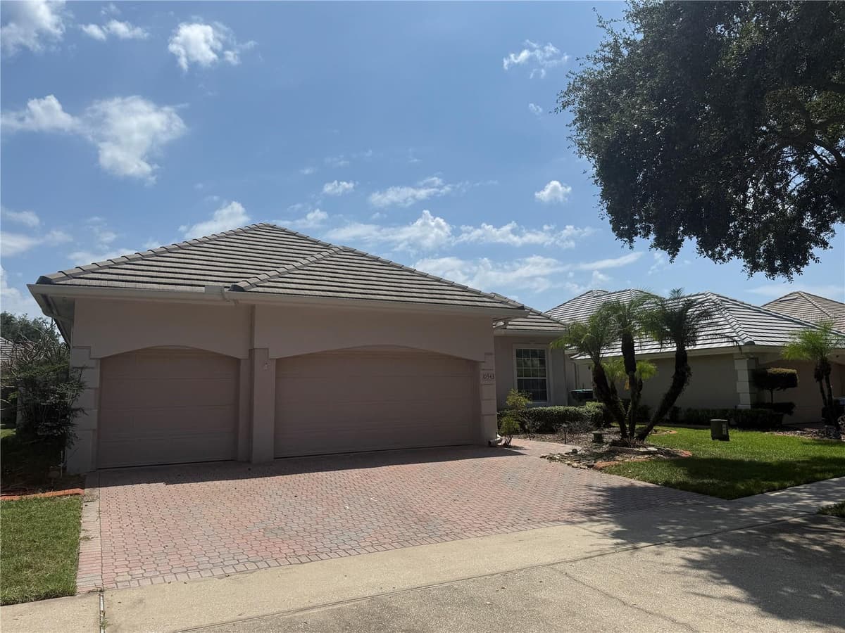 10543 HOLLY CREST DRIVE — photo 3 of 4