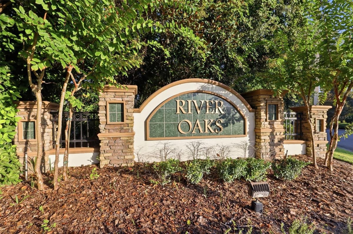 463 RIVER SQUARE LANE — photo 43 of 45