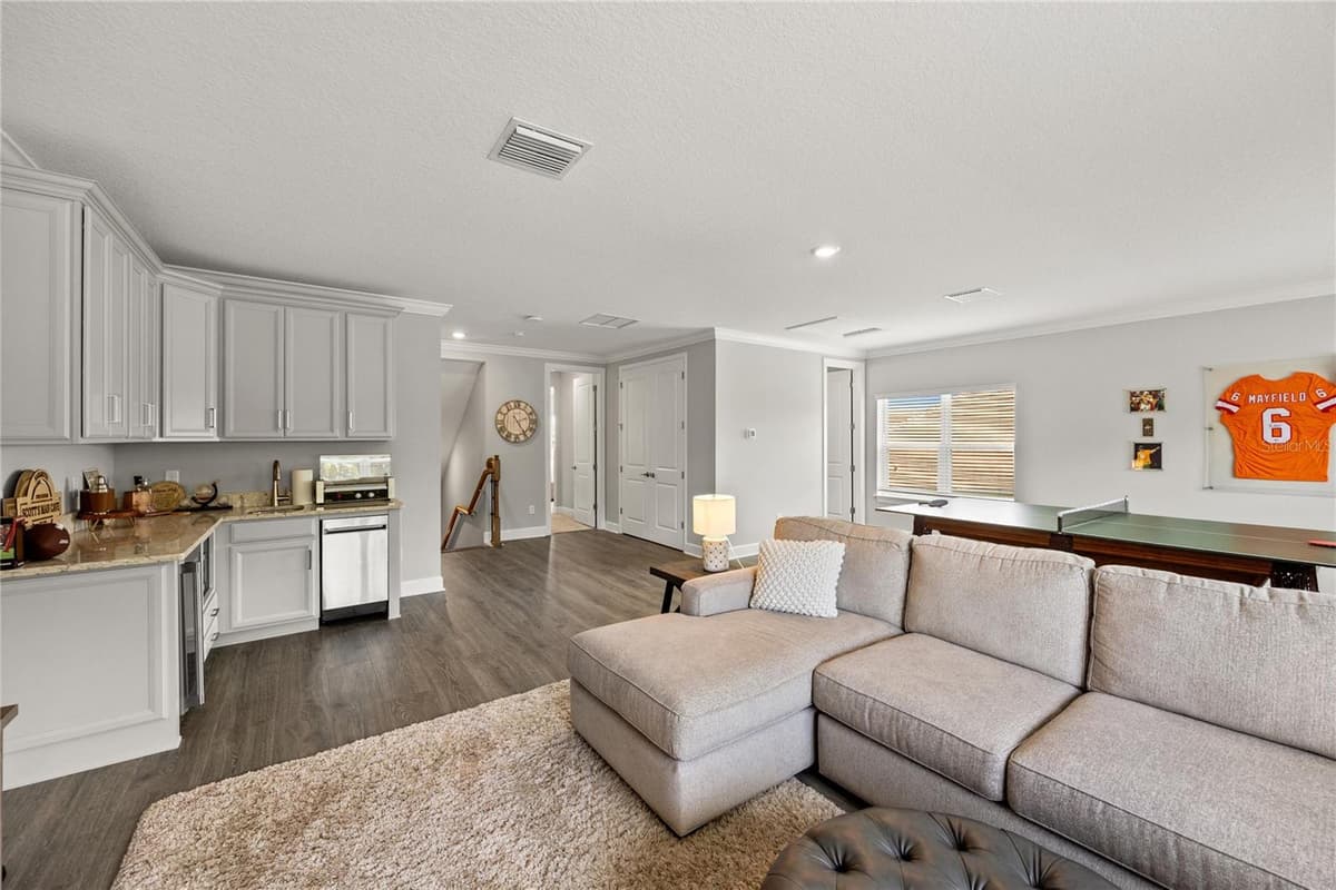 9479 TEQUILA SUNRISE DRIVE — photo 44 of 58