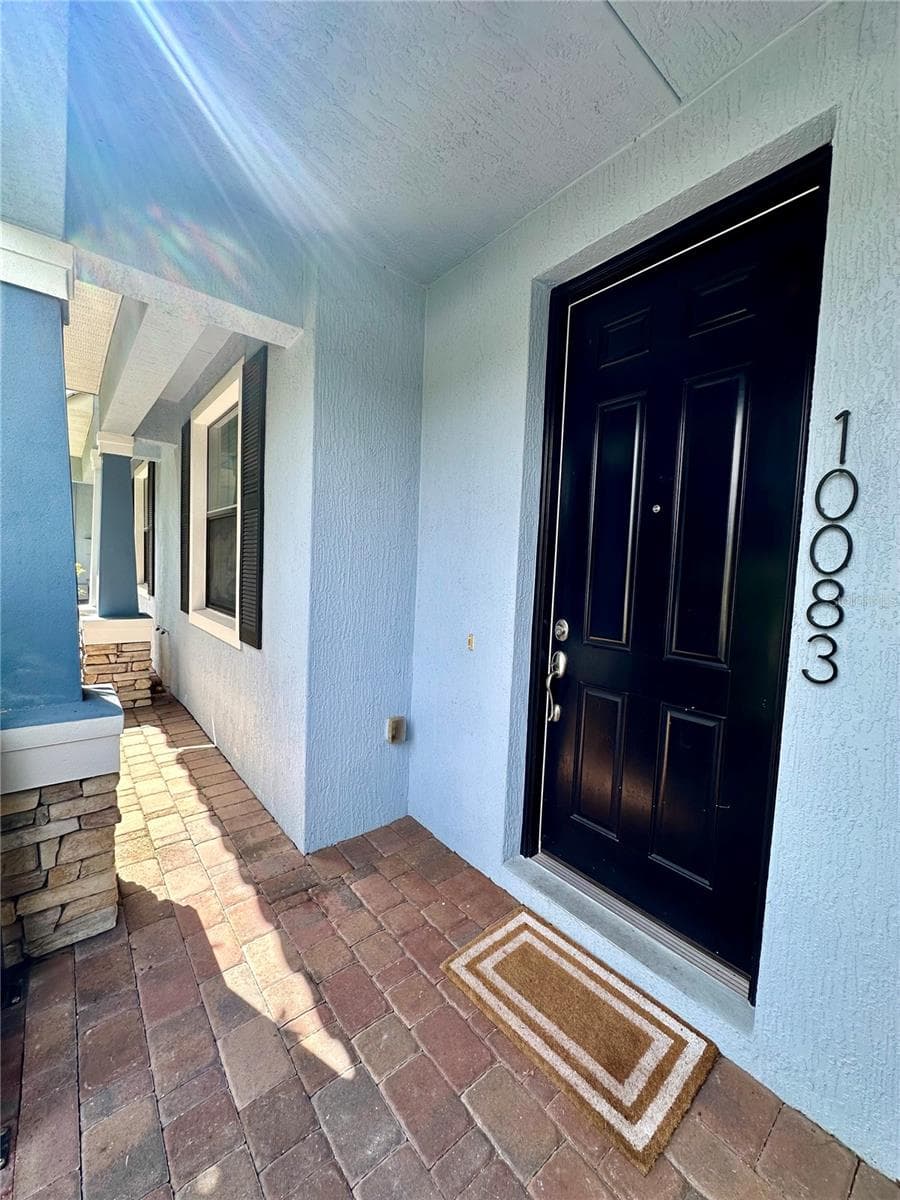 10083 EAGLE CREEK CENTER BOULEVARD — photo 3 of 14