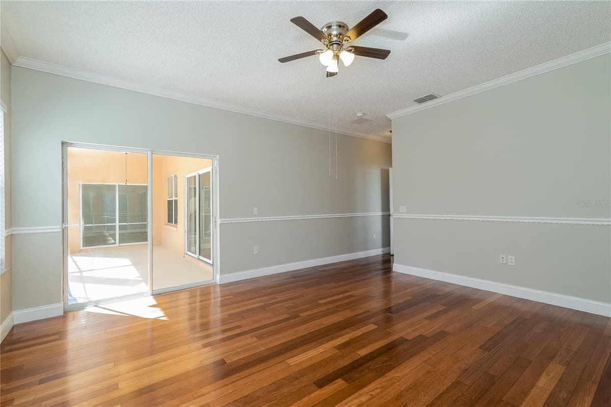 204 TARANTO WAY — photo 2 of 15