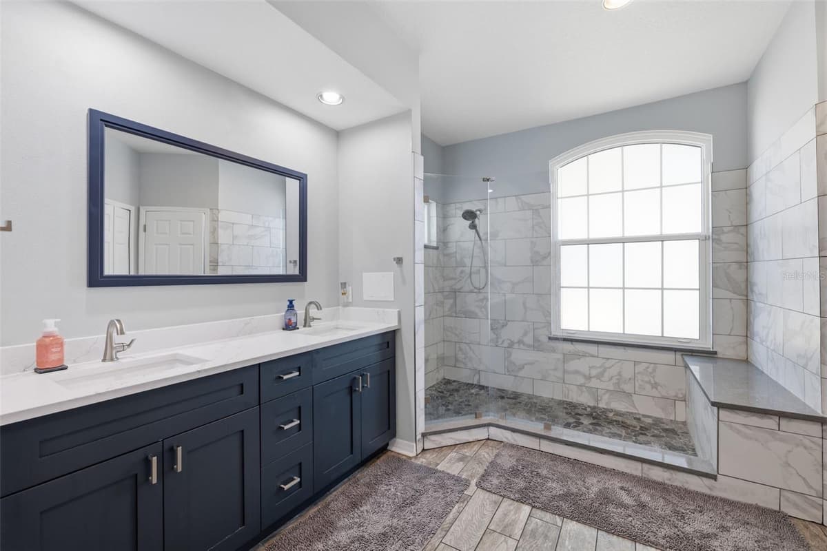 12020 RUNNING FOX CIRCLE — photo 14 of 31