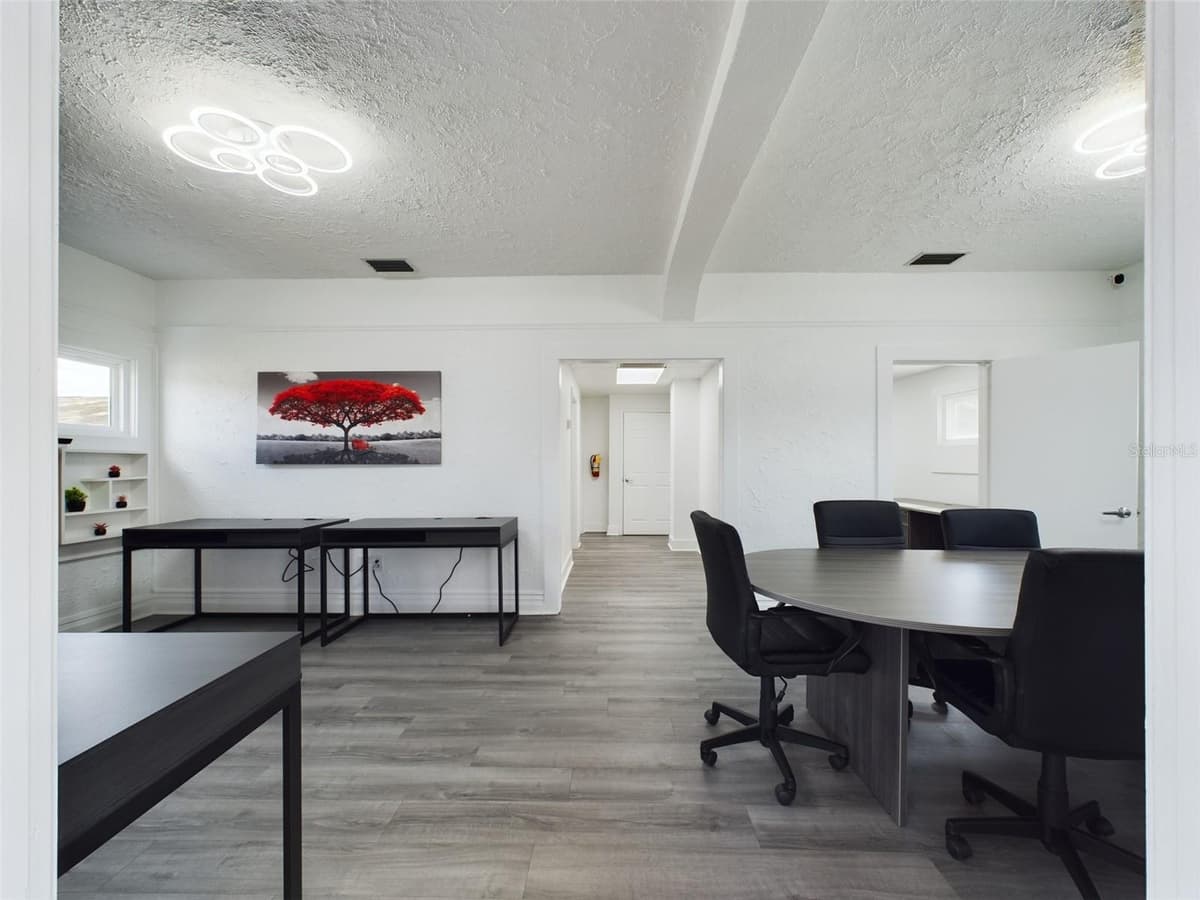 334 1ST STREET — photo 7 of 29
