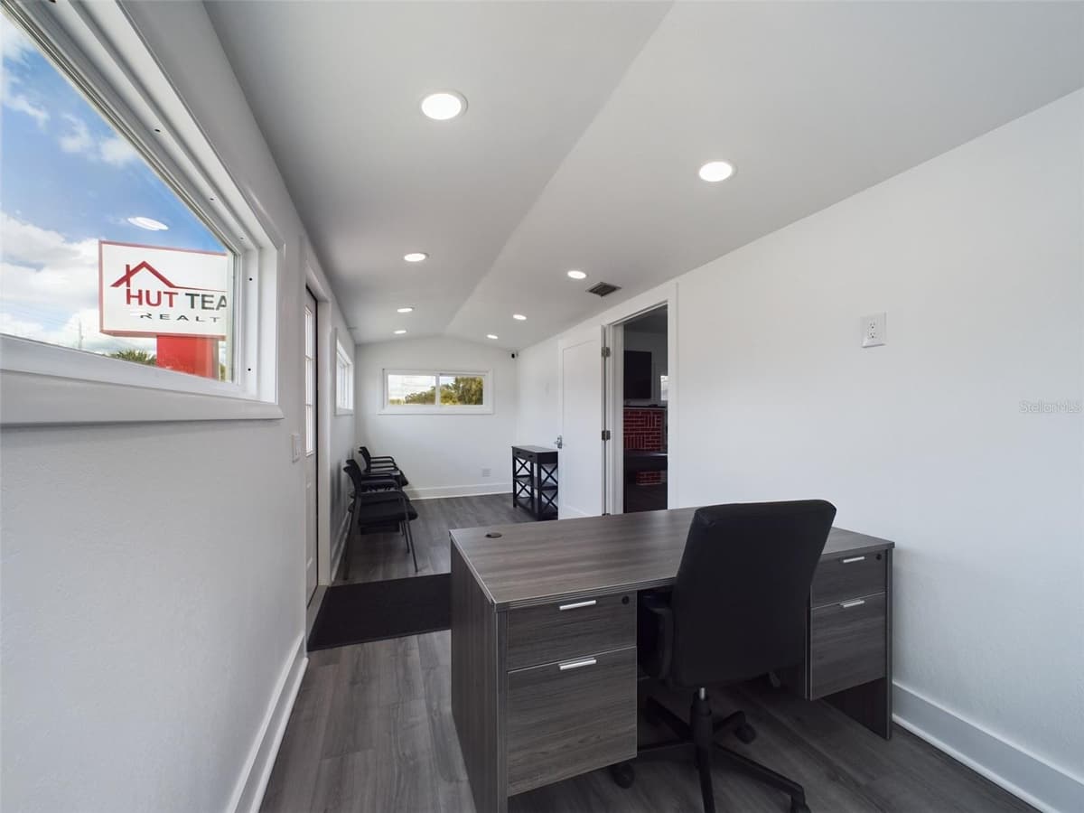 334 1ST STREET — photo 4 of 29