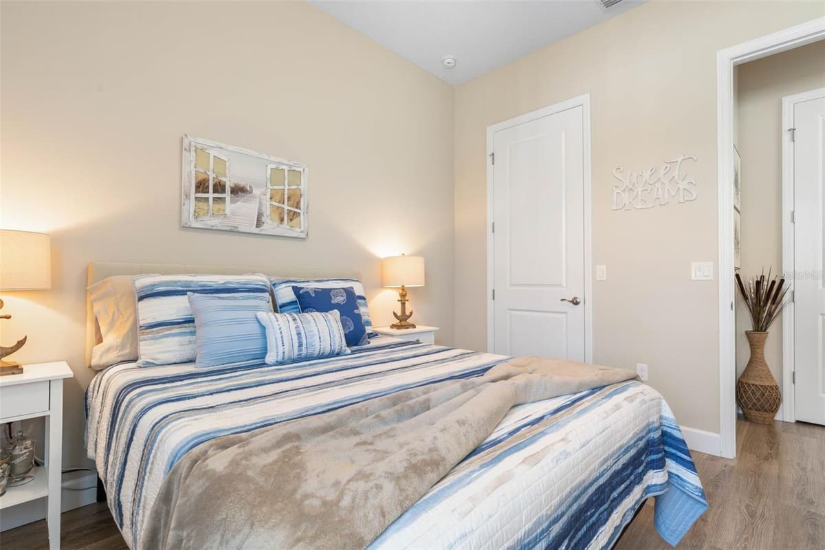 15 FAIRCHILD LANE — photo 43 of 57