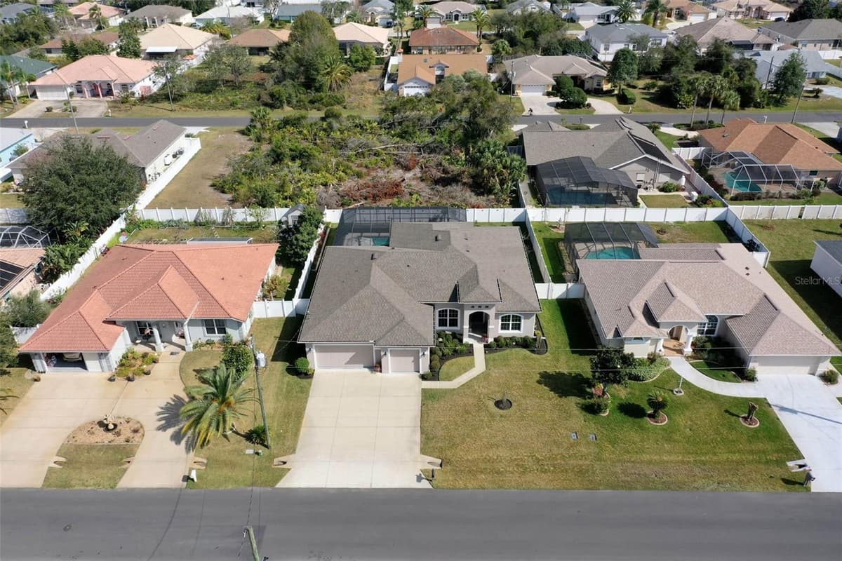 15 FAIRCHILD LANE — photo 51 of 57