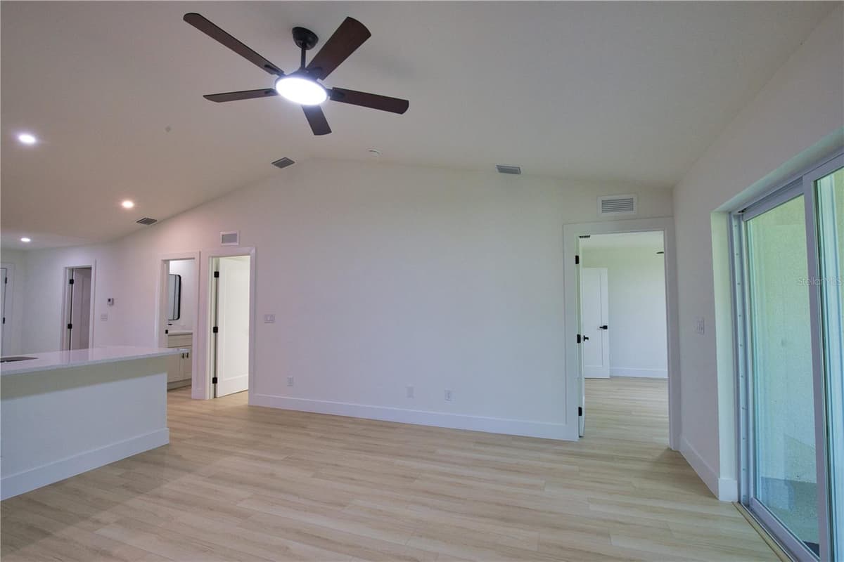 17147 and 17149 CARLEEN AVENUE — photo 18 of 46