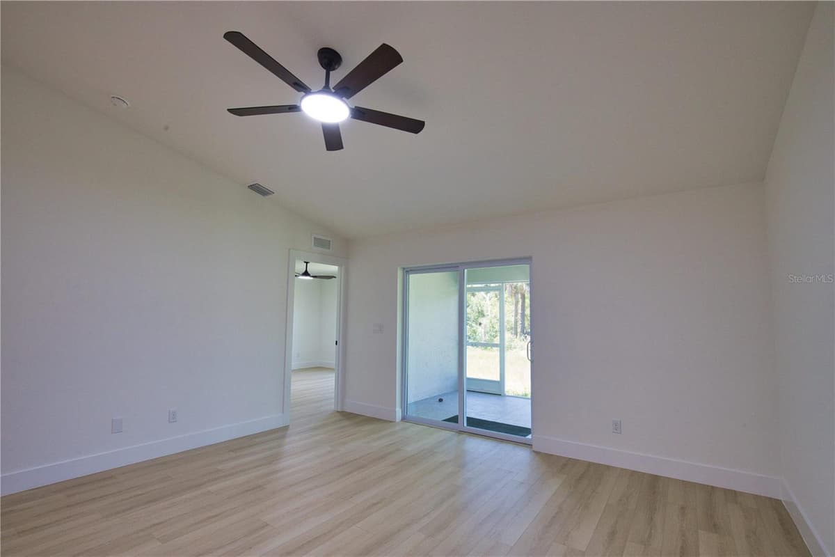 17147 and 17149 CARLEEN AVENUE — photo 31 of 46