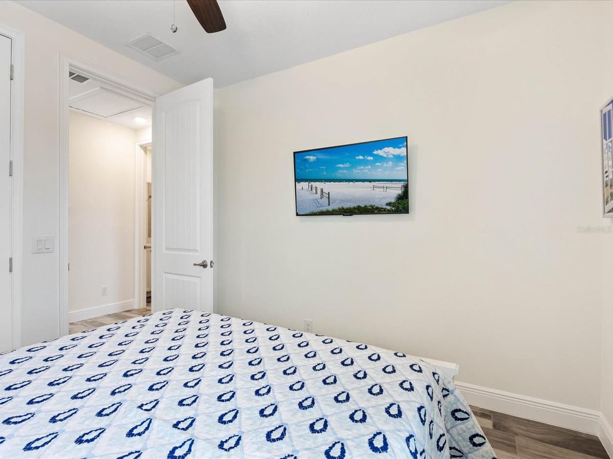 8217 SURF STREET — photo 26 of 60