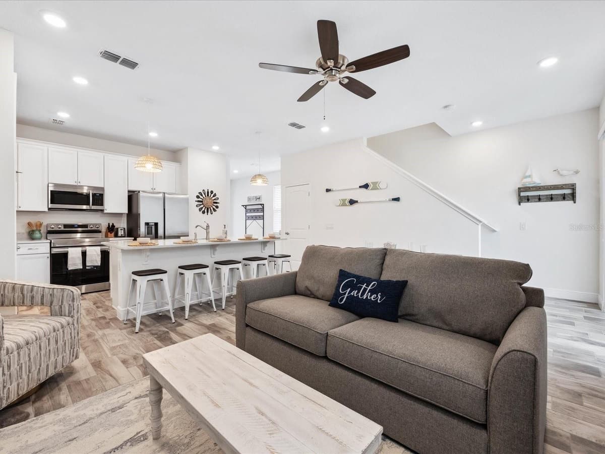8217 SURF STREET — photo 8 of 60