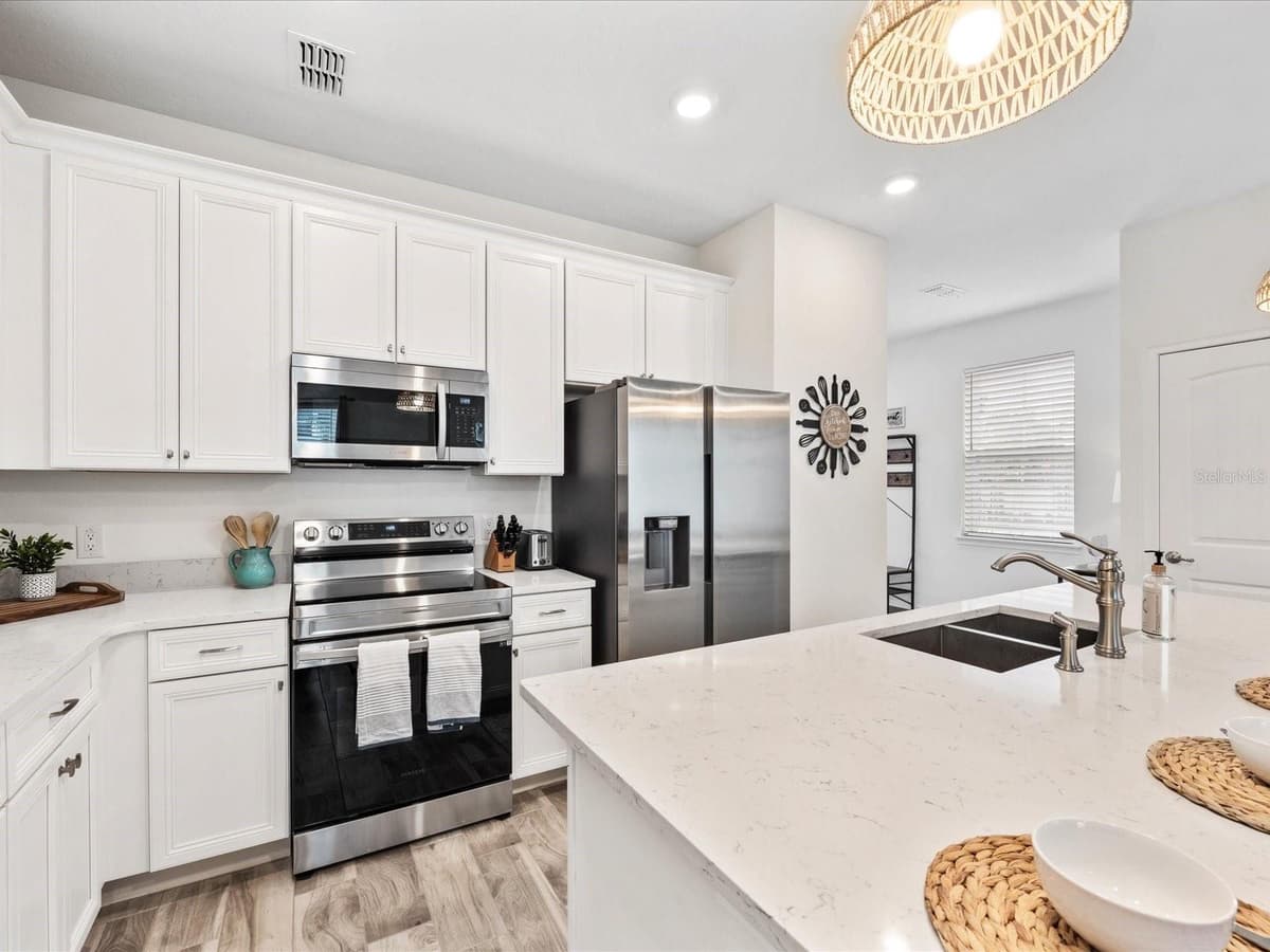 8217 SURF STREET — photo 14 of 60