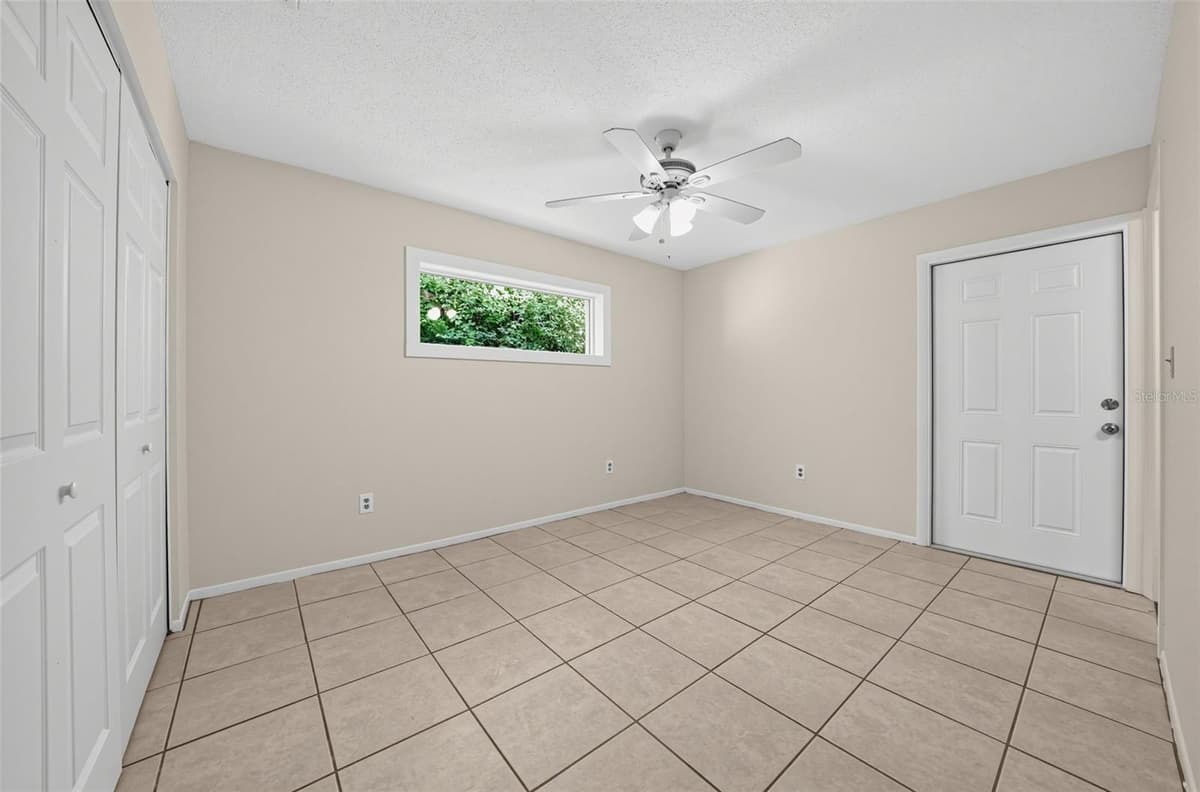 461 MERCER STREET — photo 12 of 18