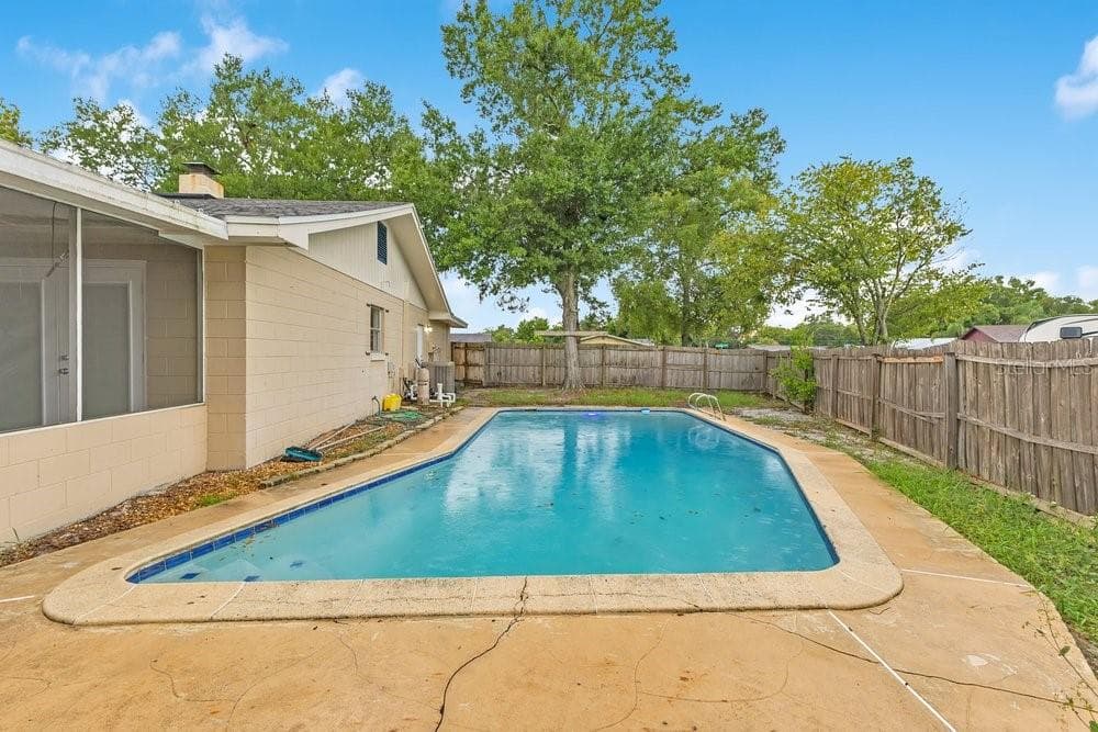 506 CLAYTON CIRCLE — photo 21 of 26
