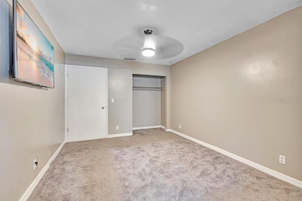 506 CLAYTON CIRCLE — photo 12 of 26
