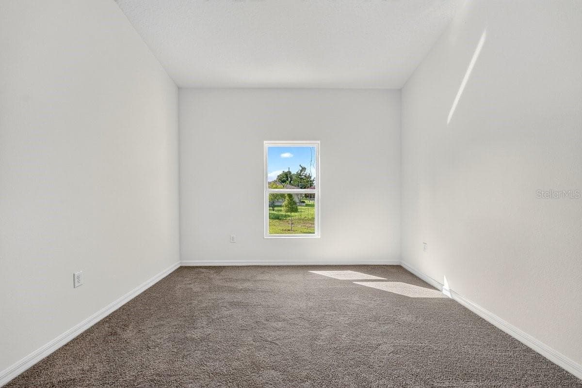1669 MONTAGUE STREET — photo 22 of 31