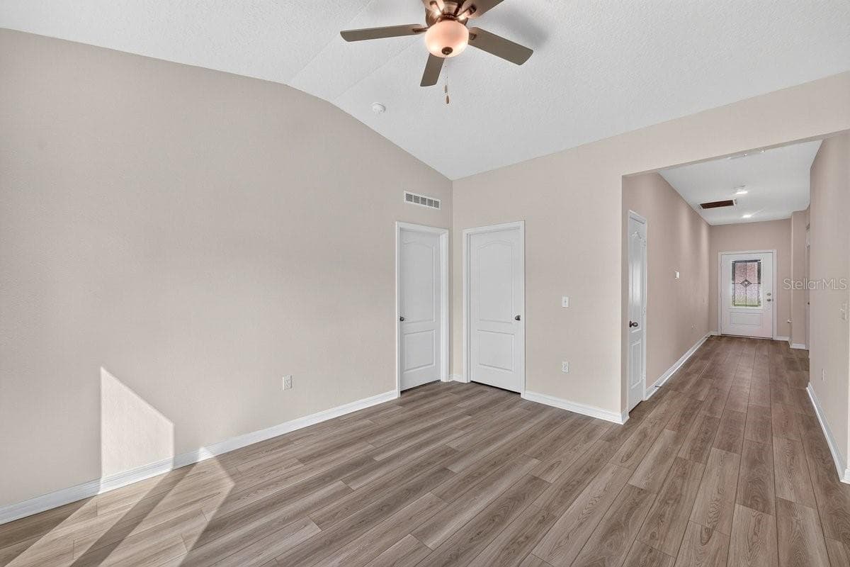 1669 MONTAGUE STREET — photo 8 of 31