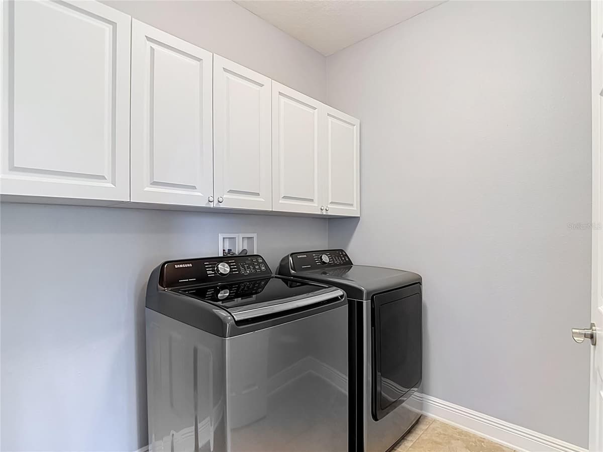 30305 SOUTHWELL LANE — photo 40 of 48