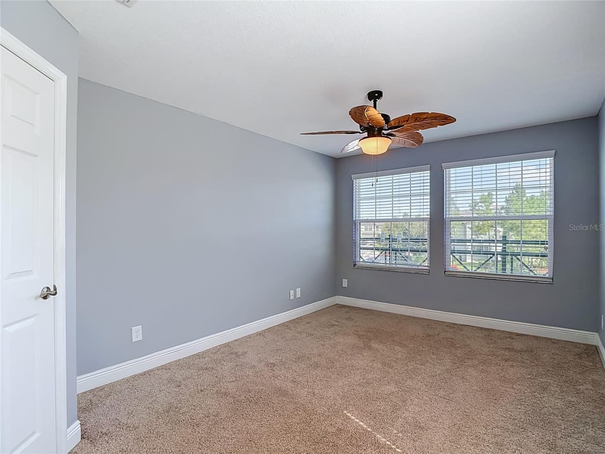 30305 SOUTHWELL LANE — photo 37 of 48