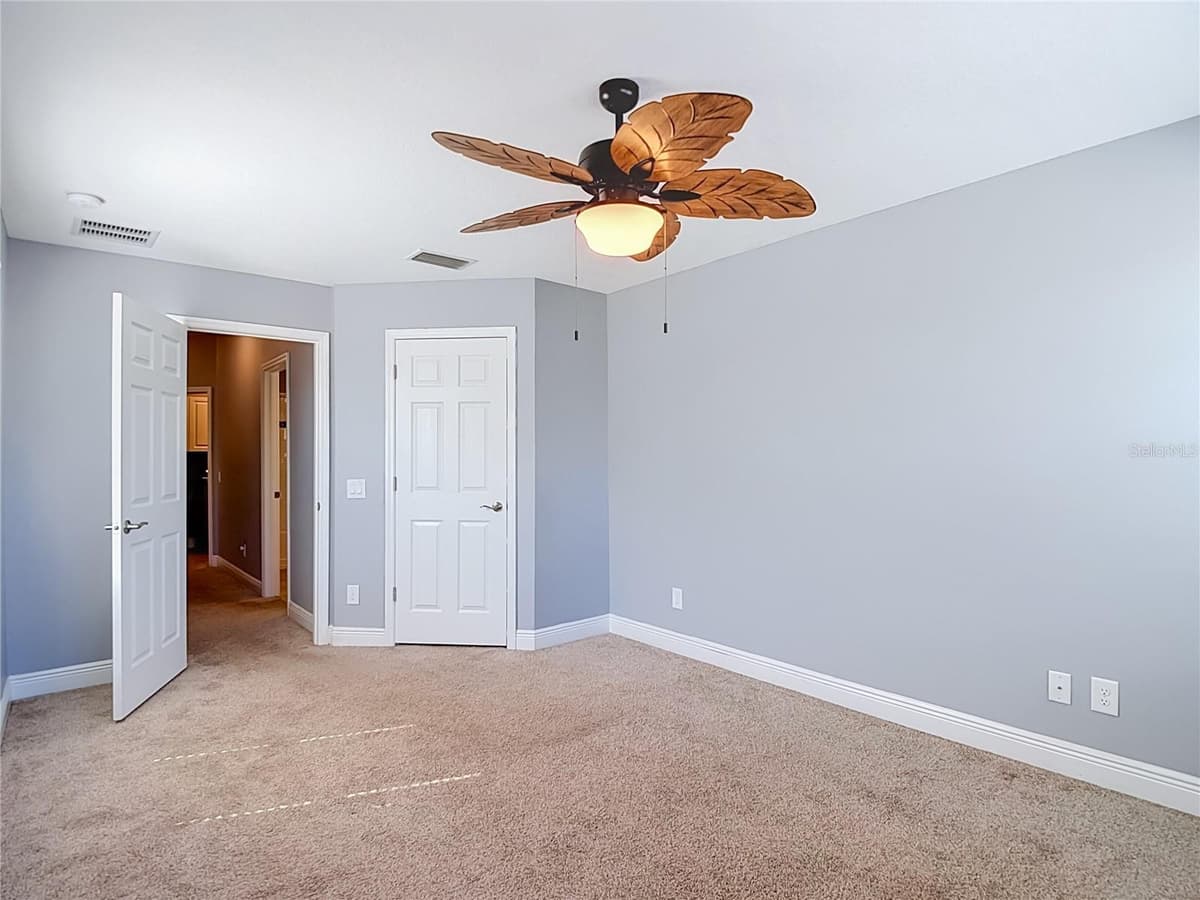 30305 SOUTHWELL LANE — photo 38 of 48
