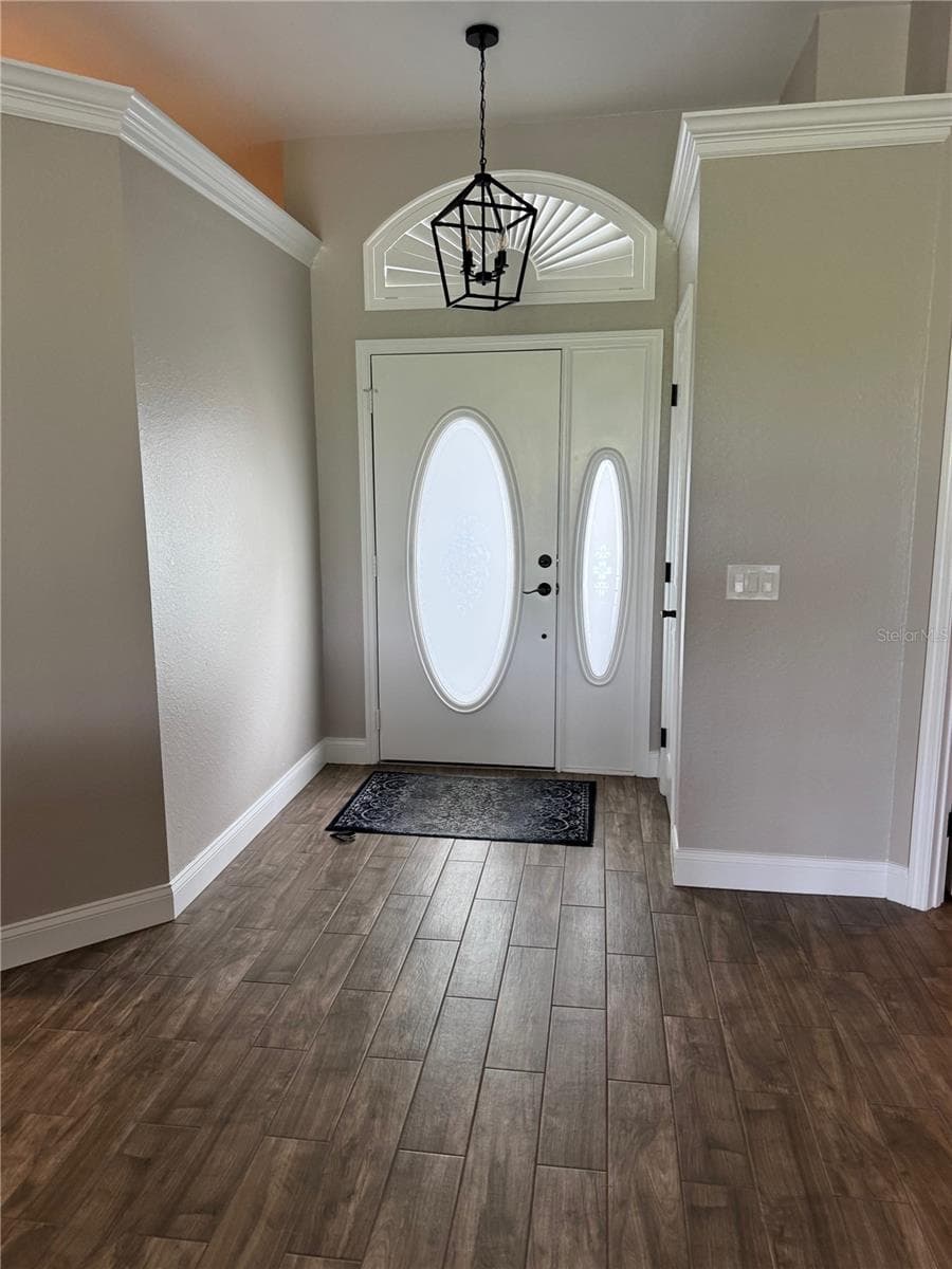 6623 BENDELOW DRIVE — photo 3 of 25