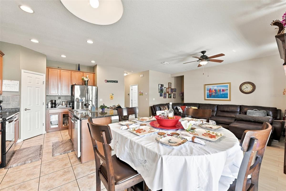 803 PARKER DEN DRIVE — photo 17 of 38