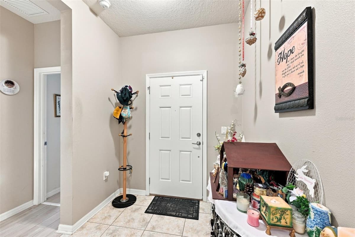 803 PARKER DEN DRIVE — photo 5 of 38