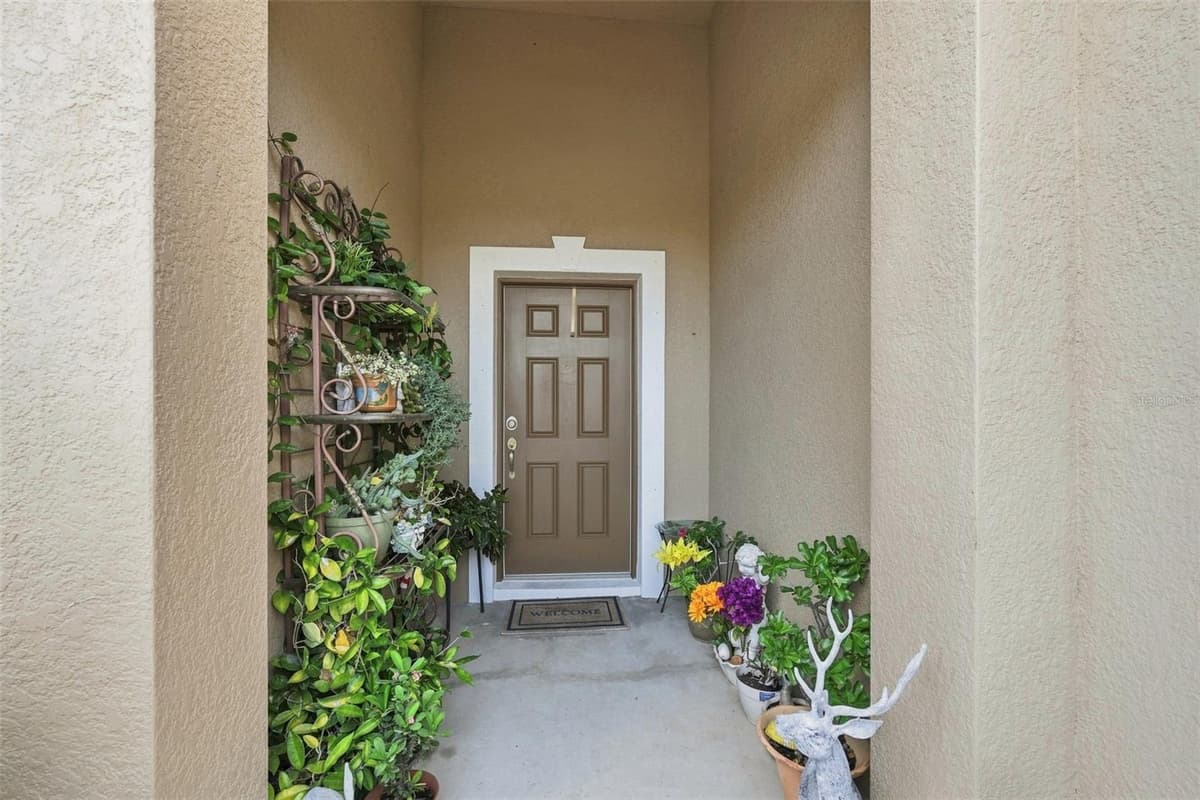 803 PARKER DEN DRIVE — photo 4 of 38