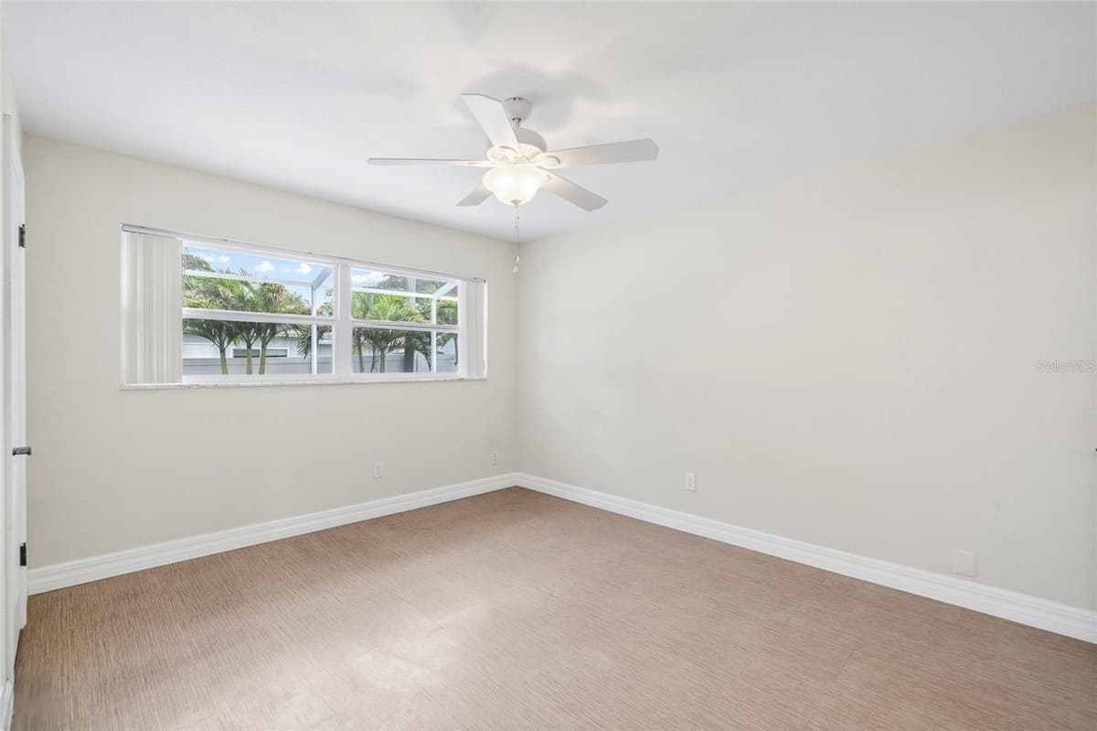 1394 BELLEVUE BOULEVARD — photo 38 of 53