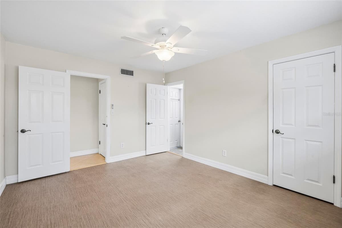 1394 BELLEVUE BOULEVARD — photo 37 of 53