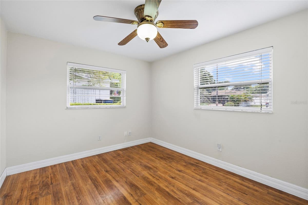 1394 BELLEVUE BOULEVARD — photo 32 of 53