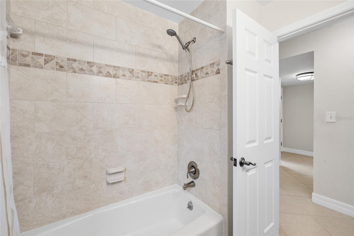 1394 BELLEVUE BOULEVARD — photo 35 of 53