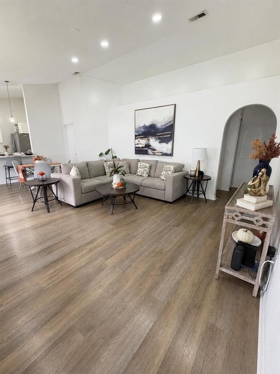 409 TALQUIN COURT — photo 3 of 23