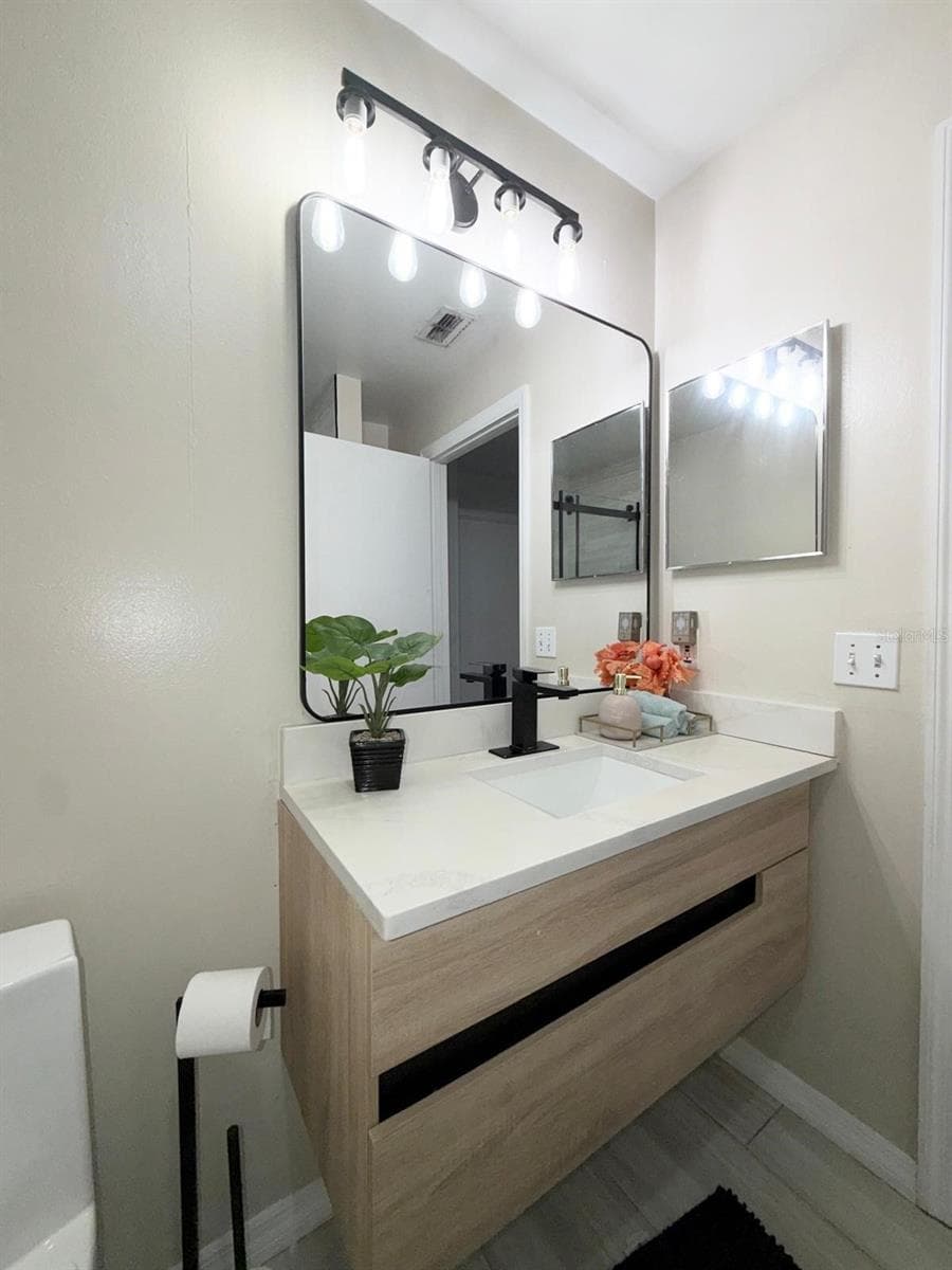 409 TALQUIN COURT — photo 14 of 23